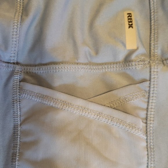 RBX baby blue capri leggings with side pockets Sz: S - Picture 4 of 5